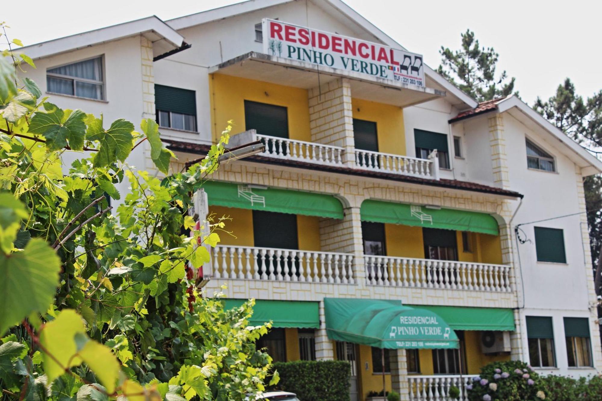 Residencial Pinho Verde Меальяда Экстерьер фото
